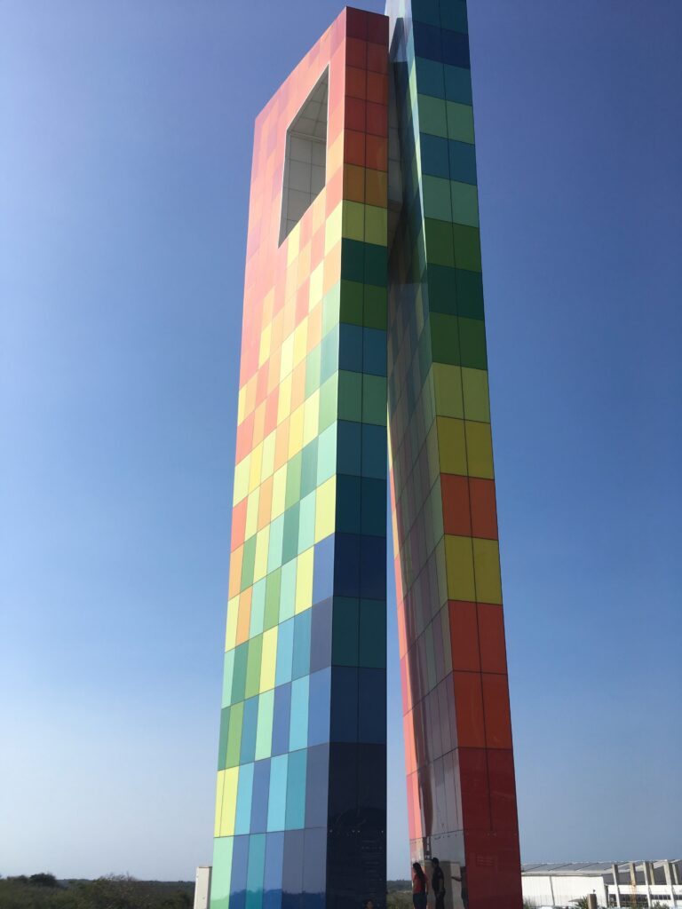 The colorful, tall La Ventana del Mundo sculpture in Barranquilla, Colombia photo ©Kate Dana